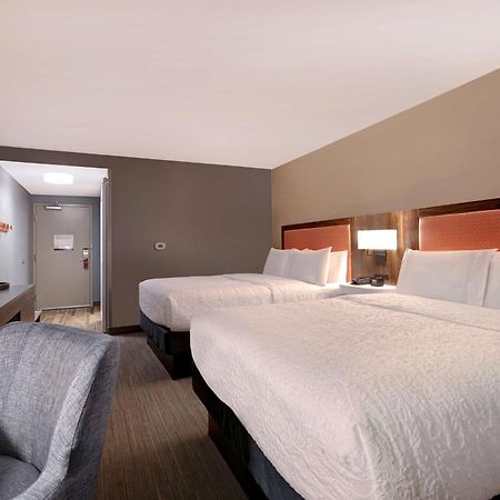 Hampton Inn Crown Point, In Экстерьер фото