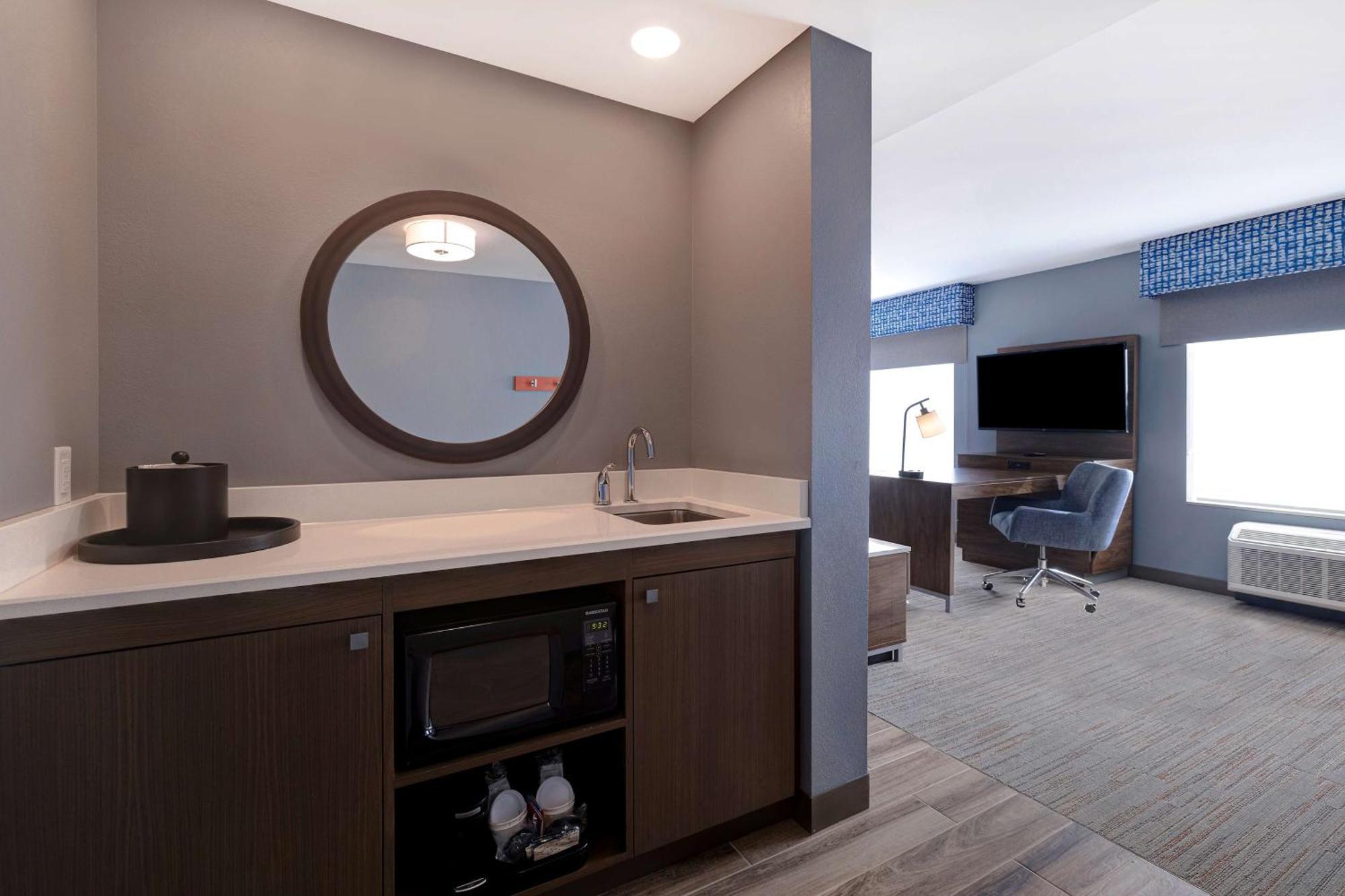 Hampton Inn Crown Point, In Экстерьер фото